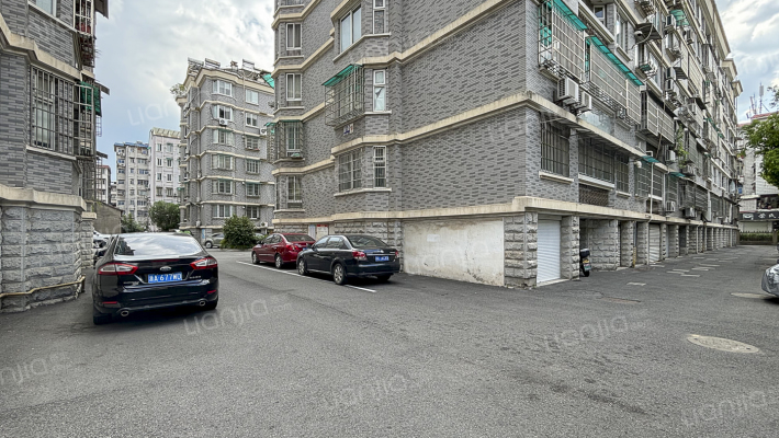 富通小区外景图