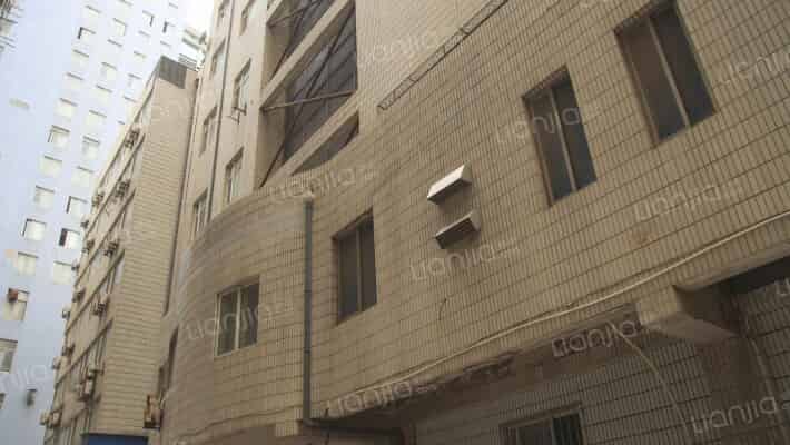 东方商厦外景图