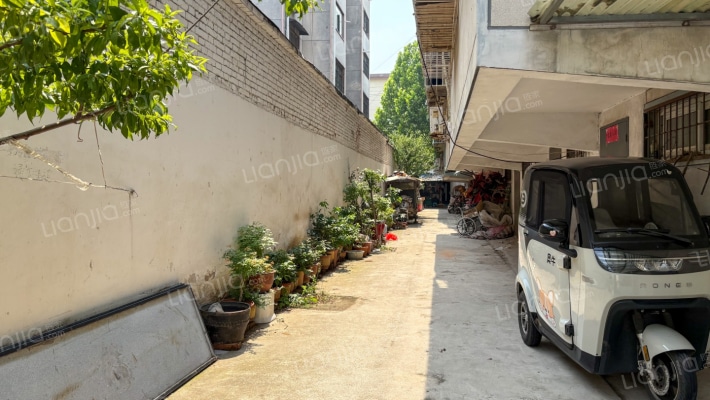 农机局家属院外景图