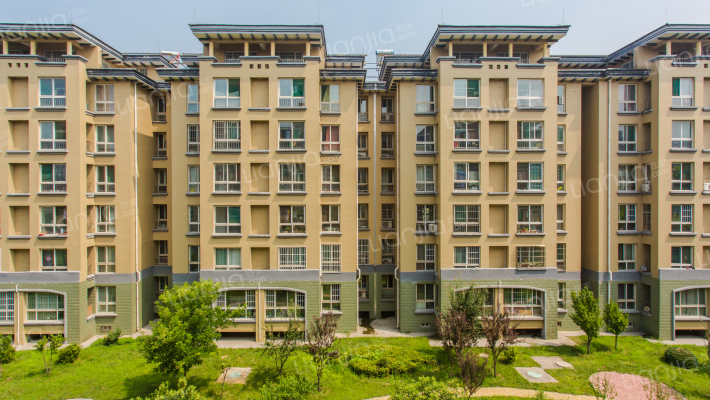 东北村小区外景图