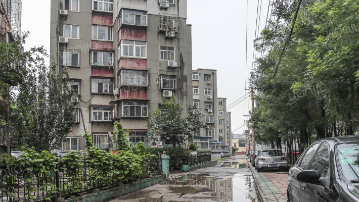 和平南楼外景图