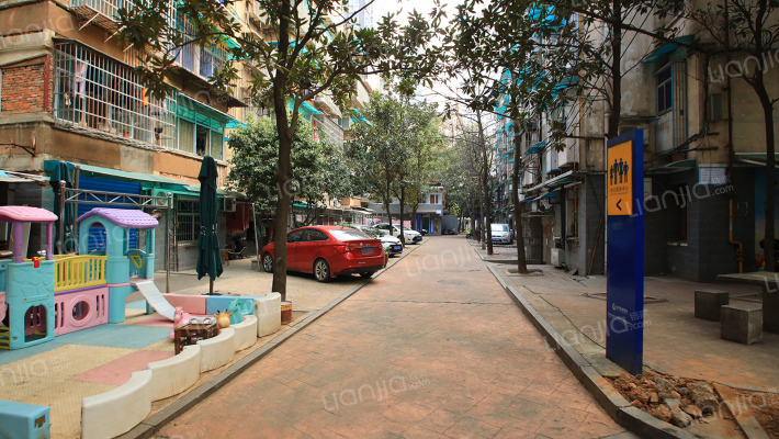 牛婆塘社区外景图