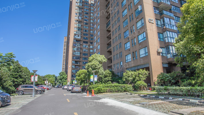 学府一号外景图