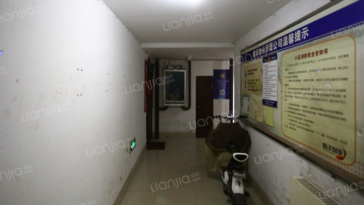 自来水城东小区外景图