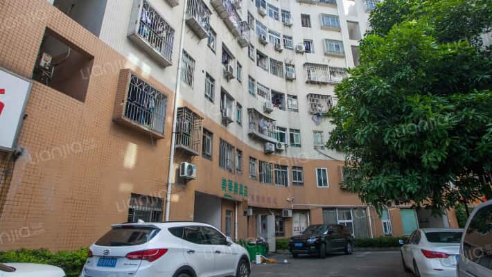 银麓公寓外景图