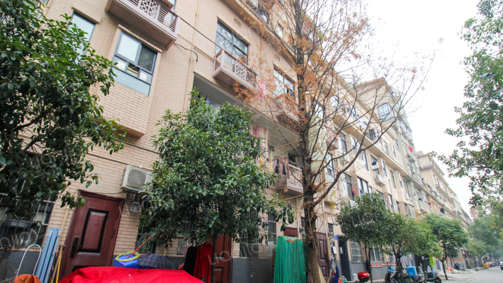 西湖公寓外景图