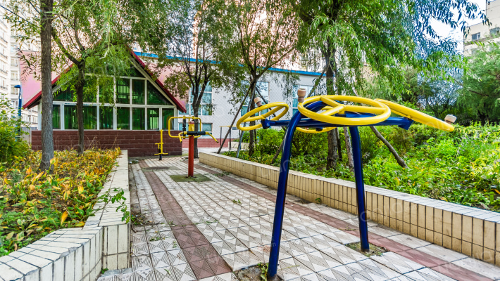 电塔家园外景图