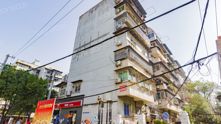 德才小区外景图