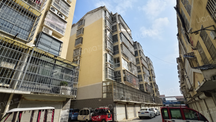 怡康家园外景图