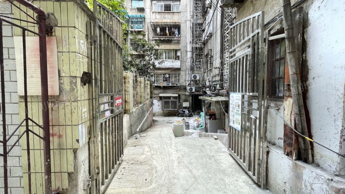 护国路52号外景图