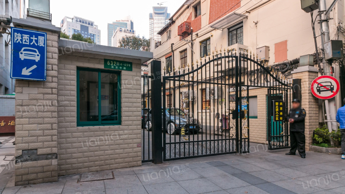 延安中路632弄外景图