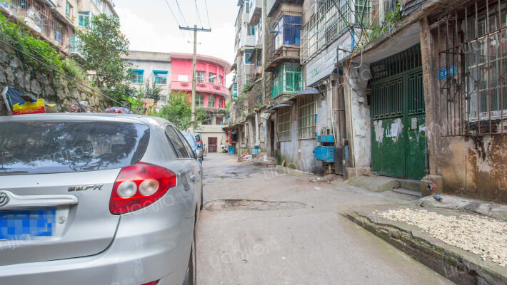 遵义街道解五社区外景图