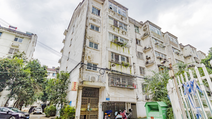 世纪花园外景图