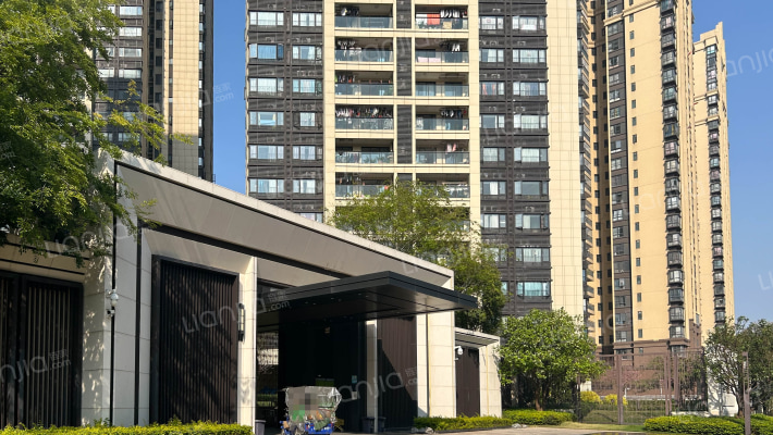 中海金玺公馆外景图