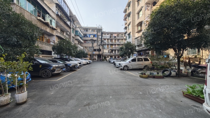 成都机械厂小区外景图