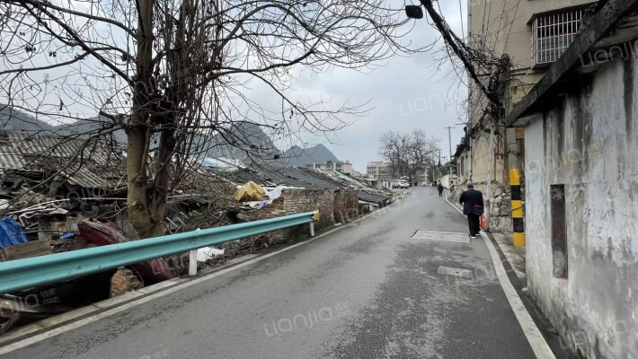回龙路外景图