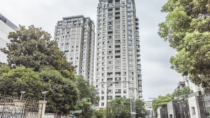 杭州庆春御府房价怎么样庆春御府房源户型图小区车位交通地址详情分析