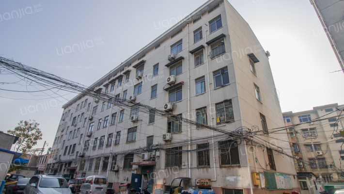 万里金港花园外景图