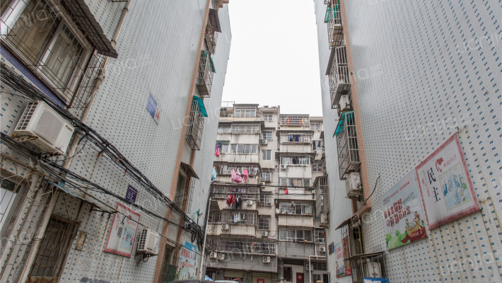 月亮城小区外景图