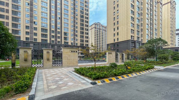 中原府西苑外景图