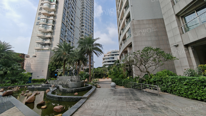 海岸国际假日花园外景图