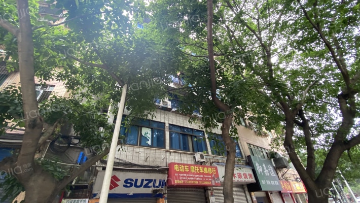 建设中路406号院外景图