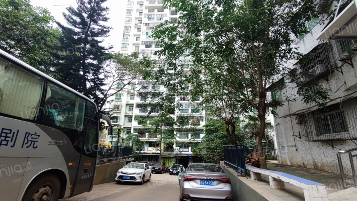 省琼剧院宿舍外景图