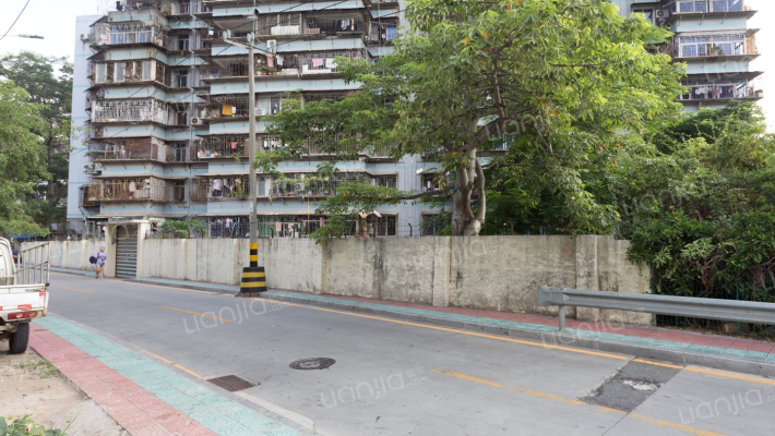 闽联宿舍外景图