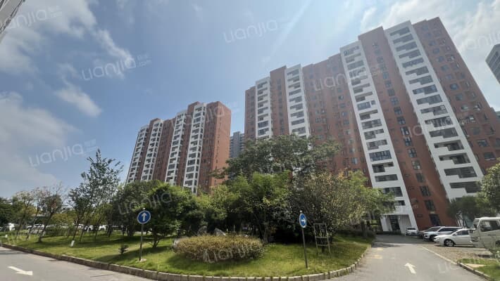 花园小区外景图