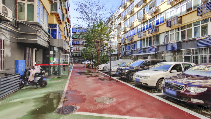 西三道巷1号院外景图