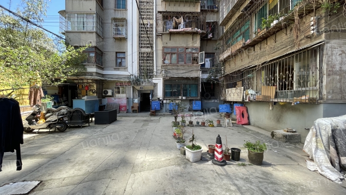 二七路31号外景图