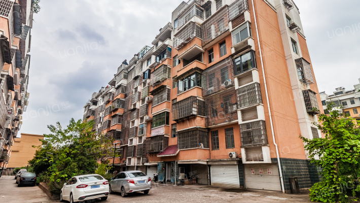 锦路花园外景图