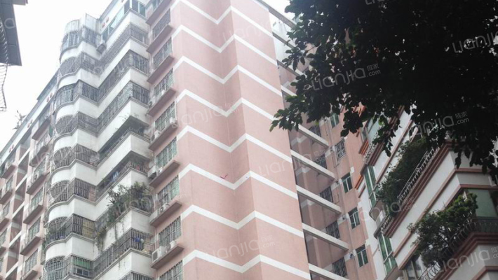 海滨大厦外景图