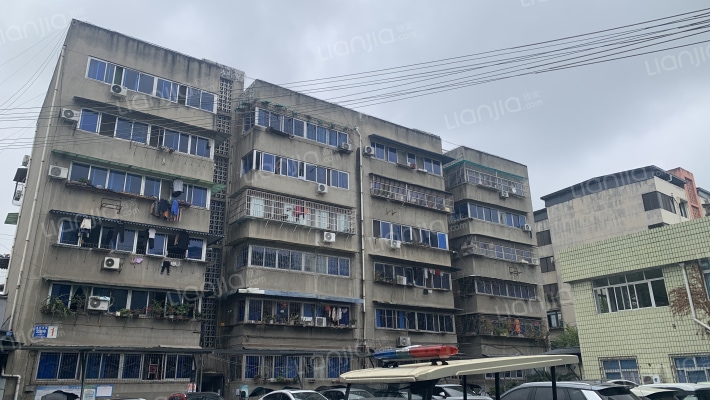 金彭西路326号外景图