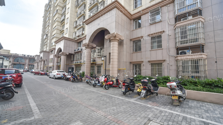 维也纳花园外景图