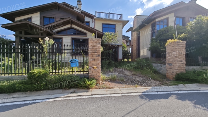 碧桂园山水桃园外景图