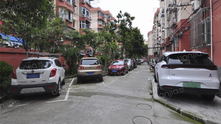 桃浦四村易居紫荆苑外景图