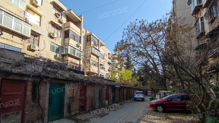 开封大学家属院外景图