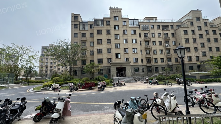 云河嘉苑外景图