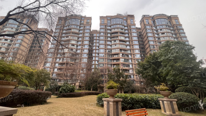 保利花园四期外景图