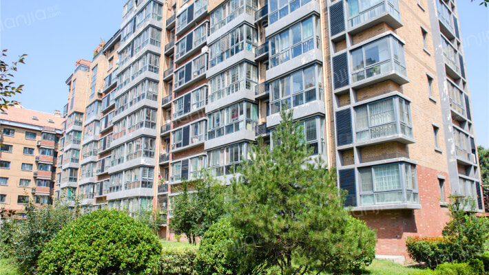 绿茵花园东区外景图