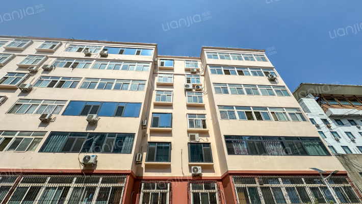 农发行院外景图