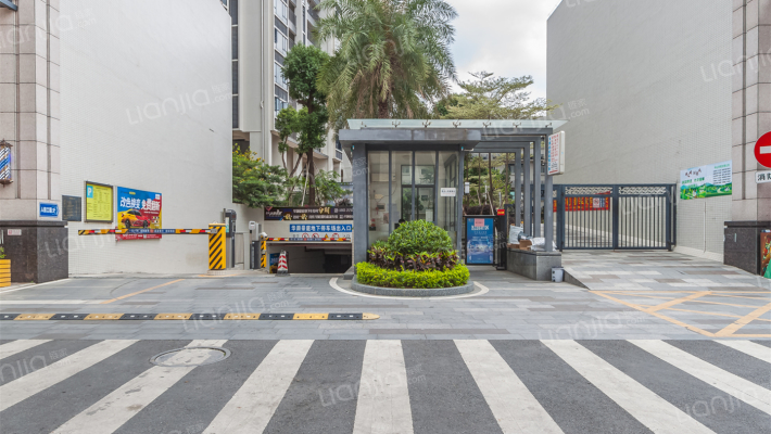 华颢豪庭房价怎么样 中山华颢豪庭房源 户型图 小区车位 交通地址详情分析 链家网
