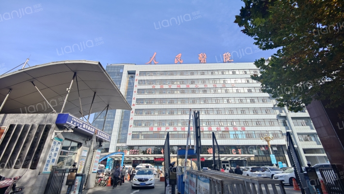 建筑公司家属楼外景图