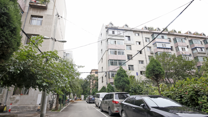 金三角花园外景图