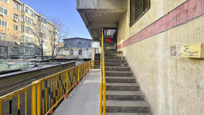 同力计算机宿舍外景图