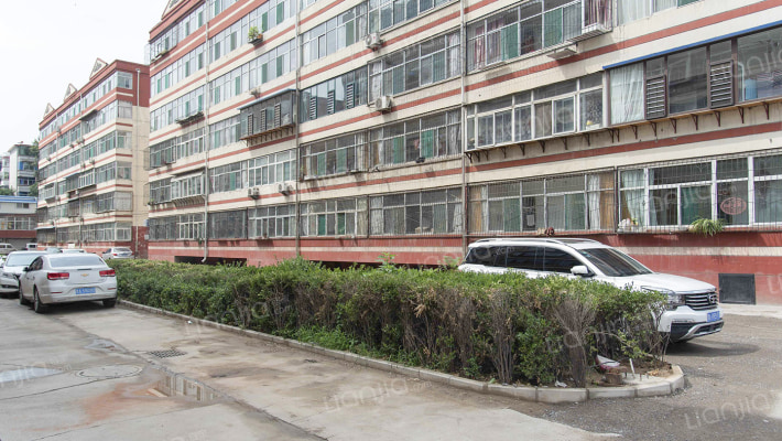 北寒小区外景图