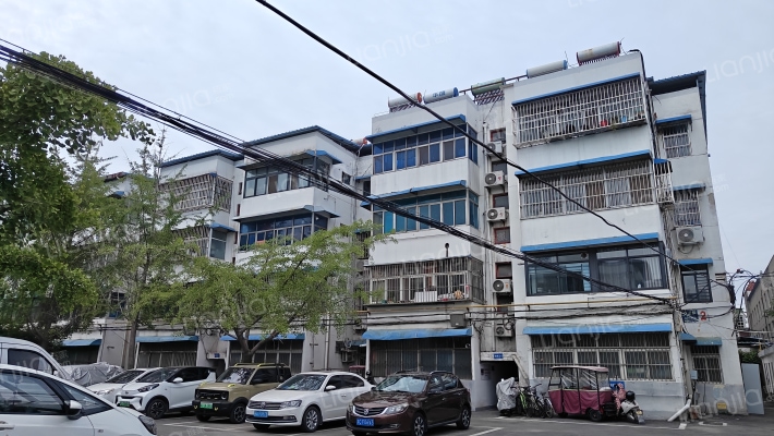 交通局小区外景图