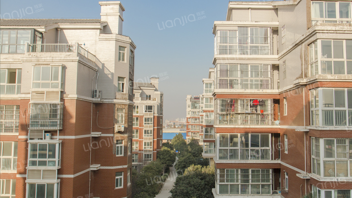 郑安花园小区外景图