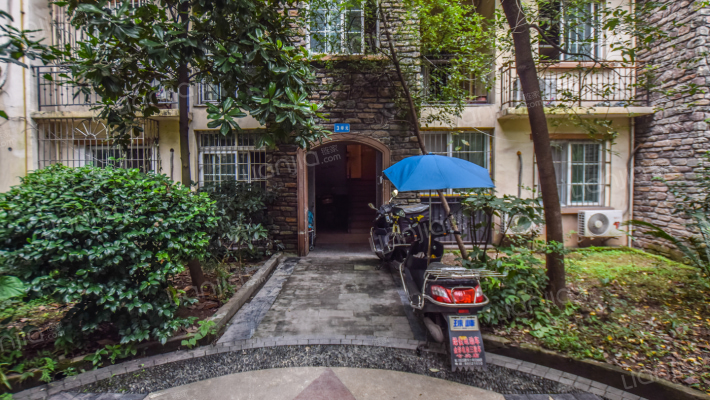 湖岸雅筑澜桥圣菲外景图